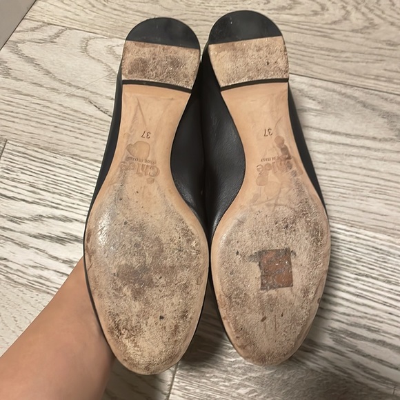 Chloe Lauren Black Leather Scalloped Flats - Picture 4 of 8